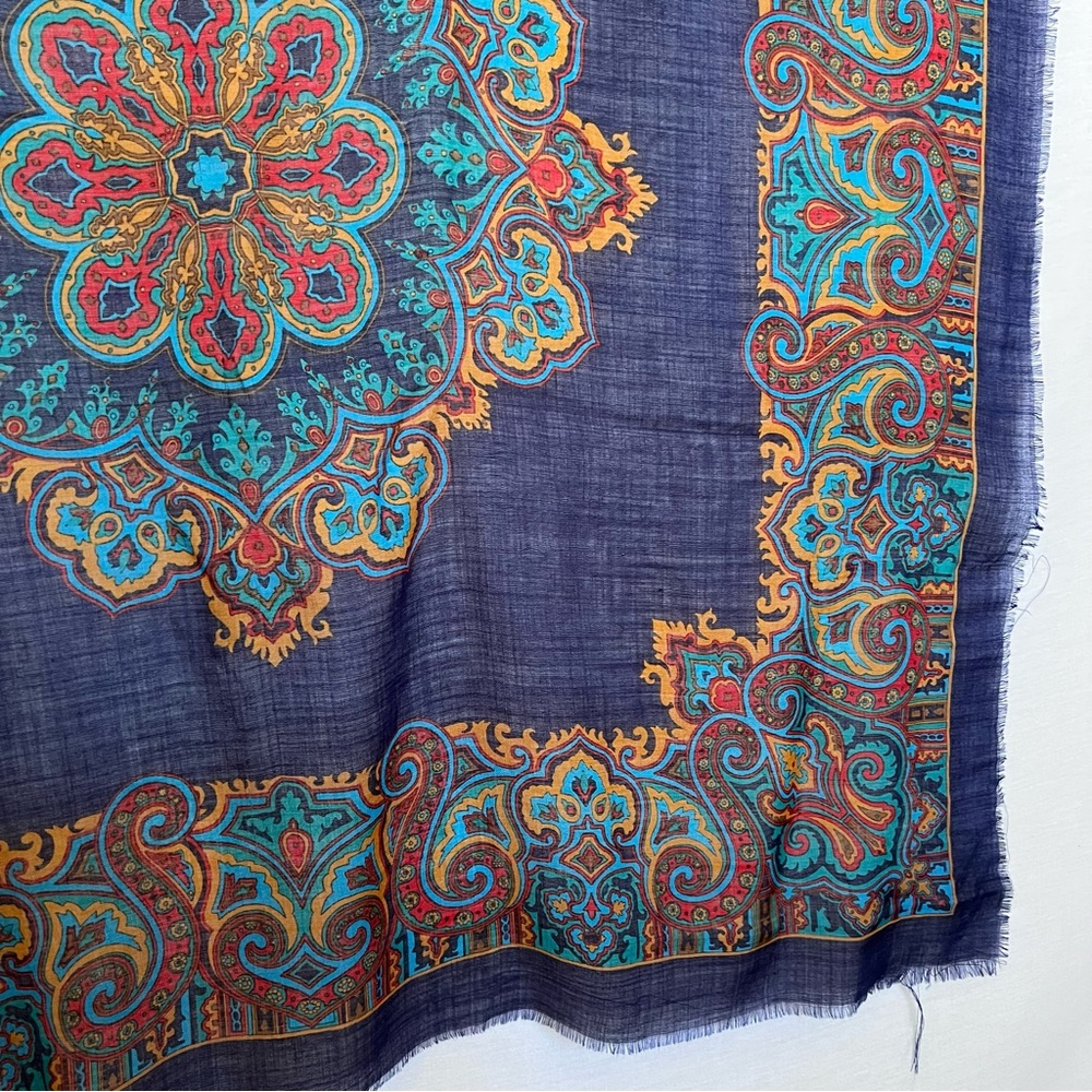Vintage Ginnie Johansen Wool Scarf with Paisley Design 1986 - Picture 5 of 13